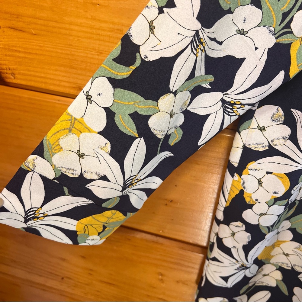 ZARA Trafaluc Floral Print Blazer 3/4 Sleeve Collared Button Down Blouse S - Picture 3 of 4